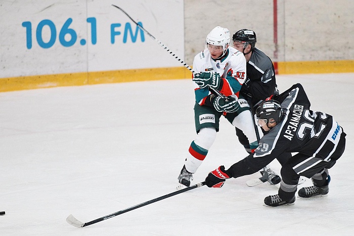 Фото Владимира ОГНЁВА