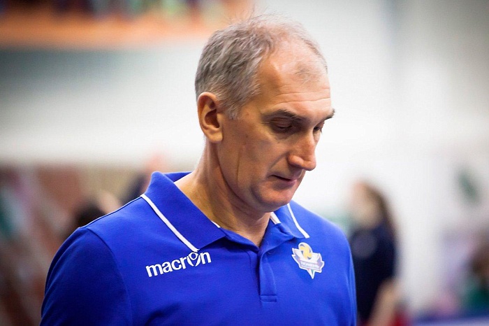 Валерий Рожков: «Основных доигровщиц подкосила болезнь»