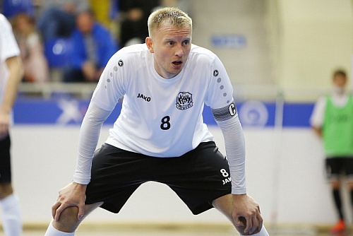 Защитник мини-футбольного клуба «Тюмень» Александр Упалёв: «Опытные игроки должны помогать молодым ребятам»