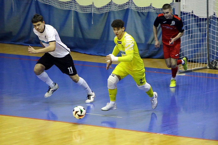 Дублёры футзального клуба «Тюмень» по пенальти уступили норильчанам