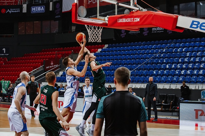 Тобольский «Нефтехимик» приостановил тренировки