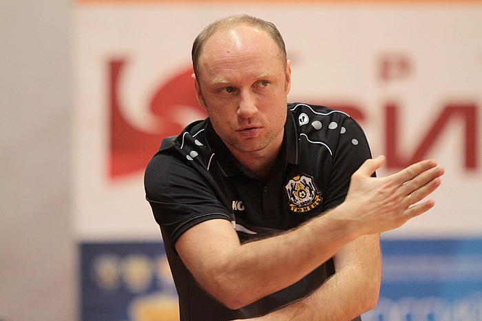 Главный тренер мини-футбольного клуба «Тюмень» Денис Абышев: «На первый сбор привлечём троих ребят из дубля»