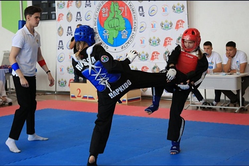 В Тюмени разыграли путёвки на международные старты по хапкидо