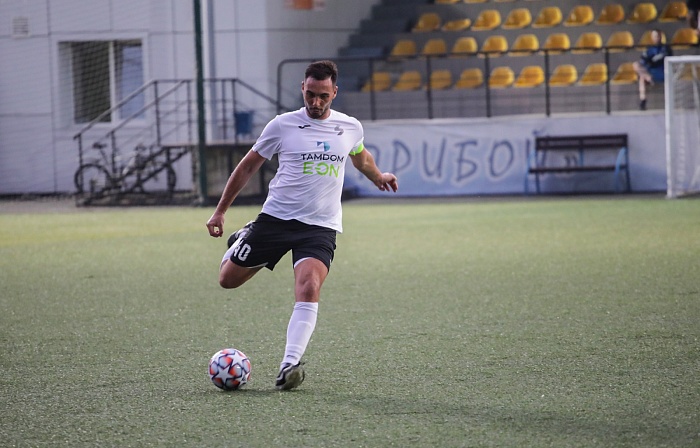 «Сигнал» в меньшинстве обыграл соперников из ТДСК в открытом чемпионате Тюмени по футболу