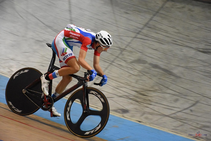 На треке спорили в скорости с москвичами