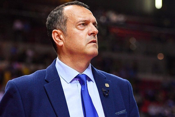 Команду Аксентиевича возглавит титулованный тренер