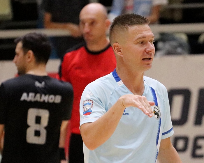 Экс-игрок мини-футбольного клуба «Тюмень» Дмитрий Семикин о заключении контракта с МФК «ИрАэро»: «Всё опять спонтанно получилось»