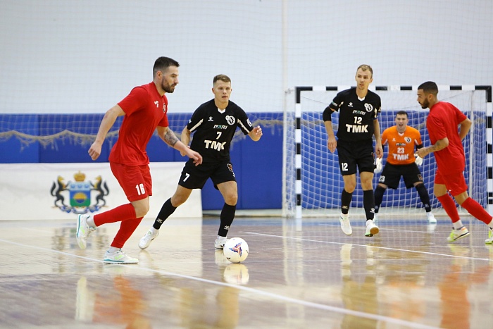 Турнир по мини-футболу на призы Тюменской области. «Синара» (Екатеринбург) – «Аят» (Рудный) – 6:3