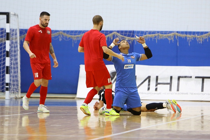 Турнир по мини-футболу на призы Тюменской области. «Синара» (Екатеринбург) – «Аят» (Рудный) – 6:3