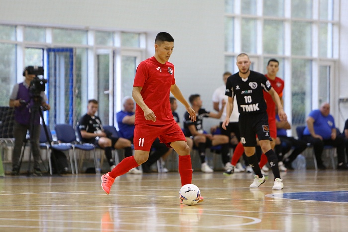 Турнир по мини-футболу на призы Тюменской области. «Синара» (Екатеринбург) – «Аят» (Рудный) – 6:3