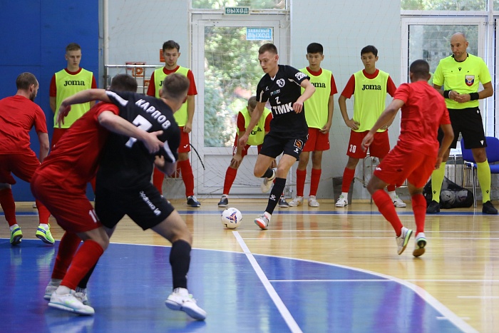 Турнир по мини-футболу на призы Тюменской области. «Синара» (Екатеринбург) – «Аят» (Рудный) – 6:3