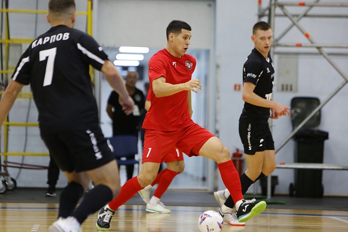 Турнир по мини-футболу на призы Тюменской области. «Синара» (Екатеринбург) – «Аят» (Рудный) – 6:3