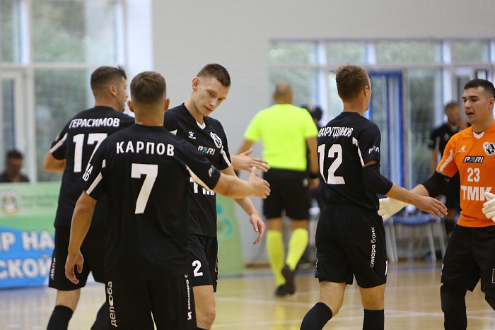 Турнир по мини-футболу на призы Тюменской области. «Синара» (Екатеринбург) – «Аят» (Рудный) – 6:3