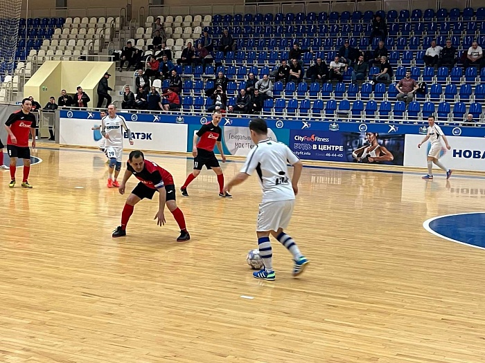 Урайская «Армада» и «Грант+» из Губкинского вышли в финал