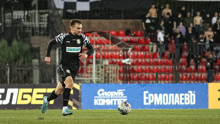 Защитник футбольного клуба «Тюмень» Александр Бем: «Туляки не забивали со стандартов, а тут сразу два мяча. Видимо, мы не до конца были готовы»