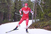 В финишных разборках Югорского лыжного марафона лучшим стал тюменец Иван Якимушкин