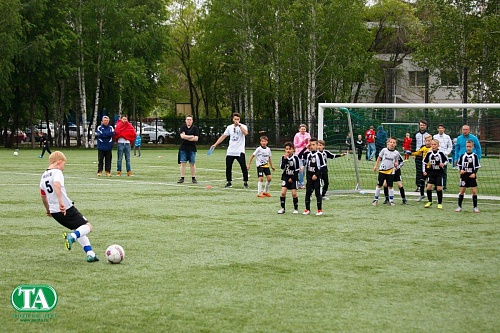 Футбол. Детско-юношеский турнир «Кубок Евгения Савина».