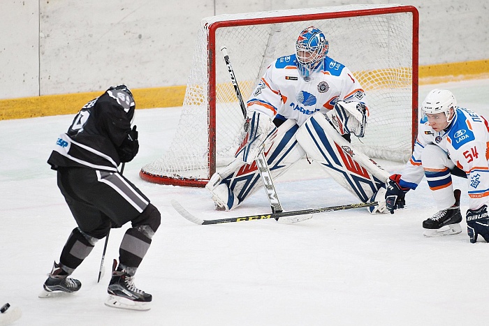 Фото Владимира ОГНЁВА