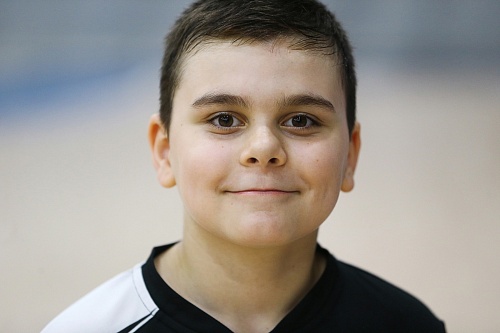 Участник Кубка губернатора региона по настольному теннису Денис Солониченко: «В начале турнира игроки мини-футбольного клуба «Тюмень» следили за ходом соревнований, говорили, что им интересно»