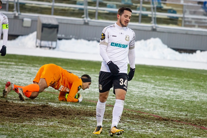 Полузащитник футбольного клуба «Тюмень» Никита Балахонцев: «Как тренер сказал, так мы и делали»