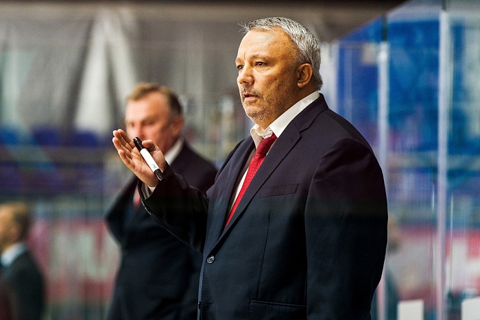 Главный тренер хоккейного клуба «Ростов» Григорий Пантелеев: «За старание очки не дают»