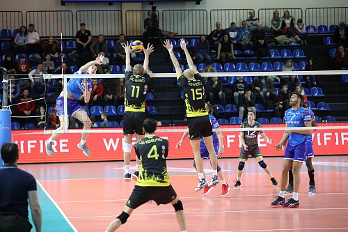 Хозяева оказались сильнее