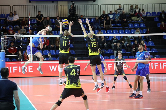 Хозяева оказались сильнее