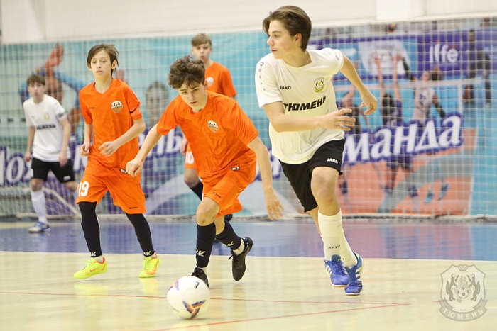 МФК «Тюмень-2007» и «Югра-Юкиор» из Ханты-Мансийска удачно сыграли в первом туре Юниорлиги-16