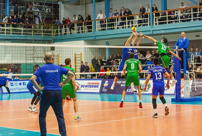 В мужской лиге «А» - 17 команд. Тюменцы – на «Востоке»