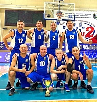 Омутинские баскетболисты финишировали первыми, а сборная Казанского района выиграла серебряные медали