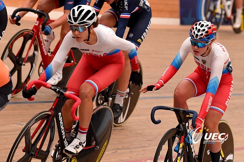 На швейцарском треке выиграла два золота