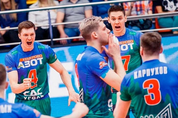 Кобзарь стал чемпионом страны с третьим клубом
