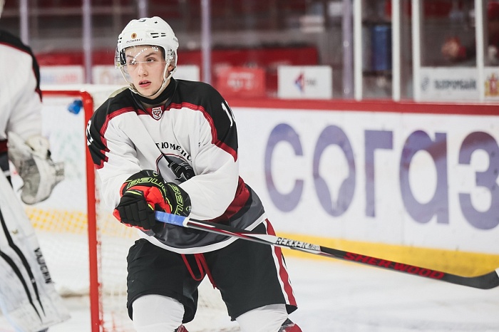 Игроки тюменской молодёжной команды  «Тюменский Легион» оформили три дубля и победили в Красноярске!