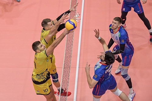 Нижневартовцы победили в родных стенах