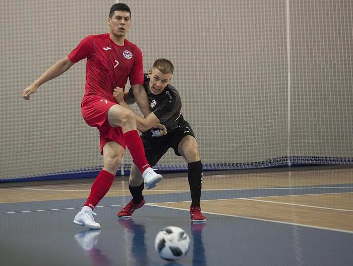 Команда Путилова усилилась казахстанским «столбом»