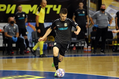 Милованов и Антошкин лидируют по ассистам