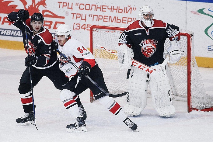 Фото Владимира ОГНЁВА