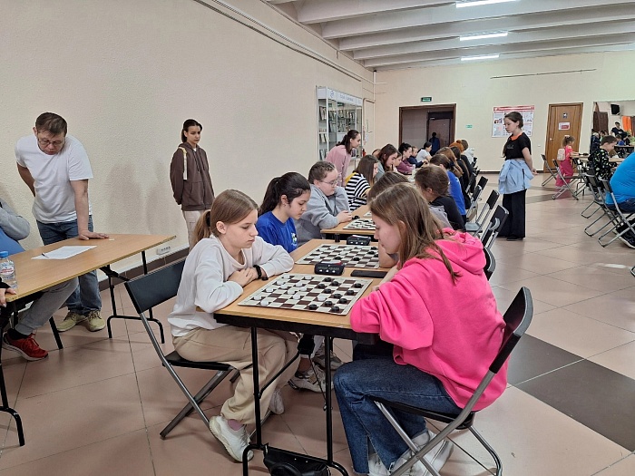 Чемпионат Урала по русским шашкам: в «классике» тюменцы остались без наград