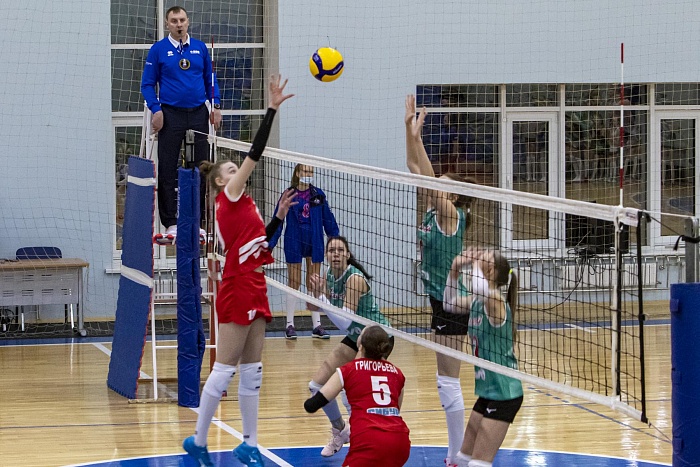 Первый матч остался за подмосковной командой