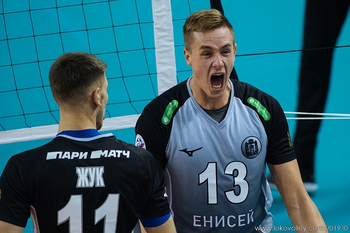 «Енисей» остановил лидера и подвинул сургутян