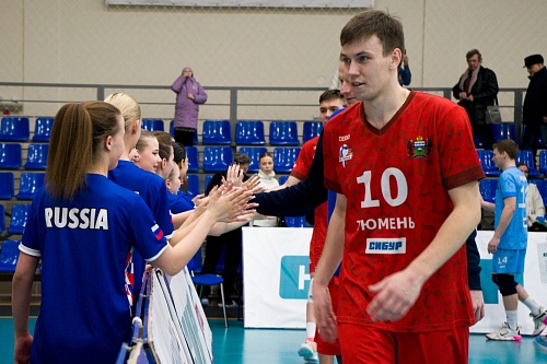 Доигровщик «Тюмени» Андрей Бобров переходит в сургутский клуб «Газпром-Югра»