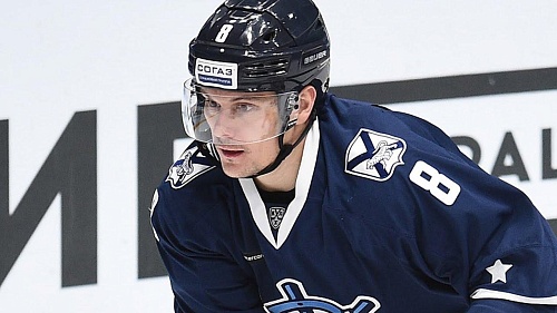 Почти 500 матчей в КХЛ. Защитник Александр Осипов рассказал о любви к Тюмени и не только