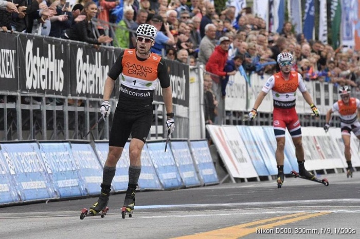 Устюгова в гору обогнал Тарьей Бё