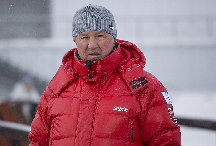 Старший тренер сборной Тюменской области по биатлону Максим Кугаевский: «Елену Кручинкину мы отпустили»