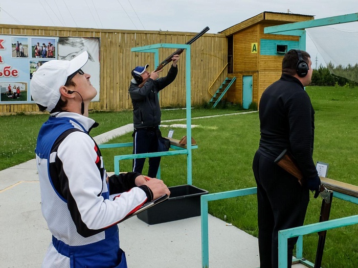 Взять золото хотел помешать Косатый…