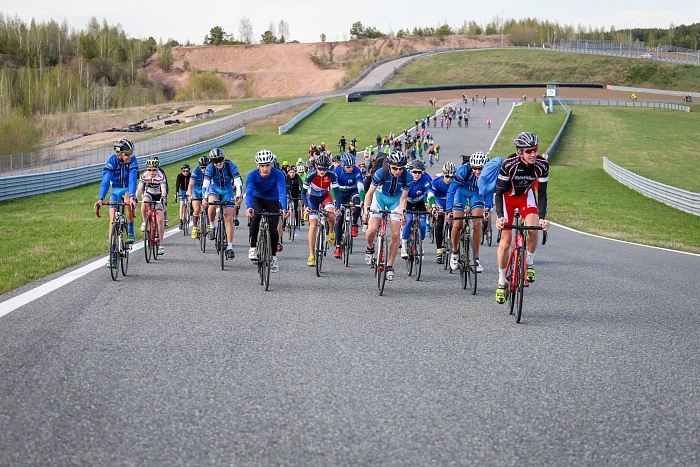 В дуатлоне пробилась на пьедестал