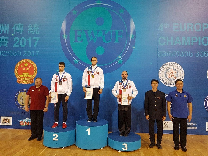 Олег Хандешин: «Приходится выступать достойно»