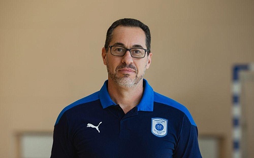 В норильский клуб пришел тренер-чемпион