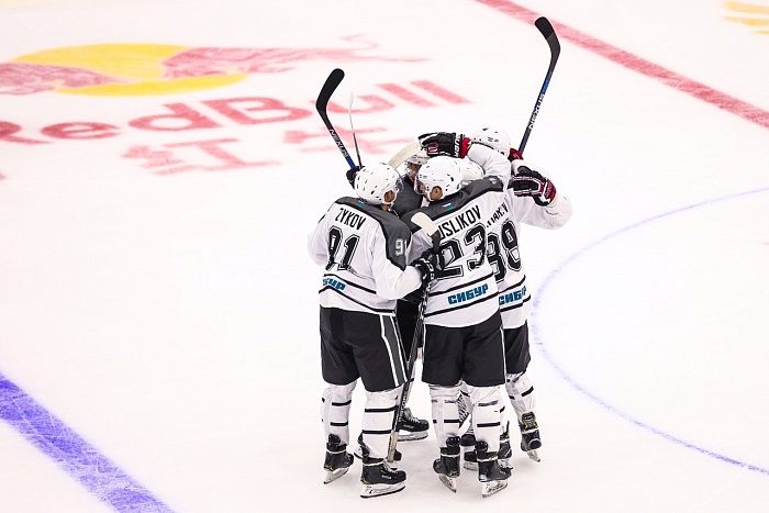 «Рубин» выиграл третий матч в Китае!