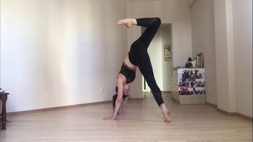 Домашние тренировки от призёров Олимпийских игр и чемпионов мира! Смотрим и повторяем!